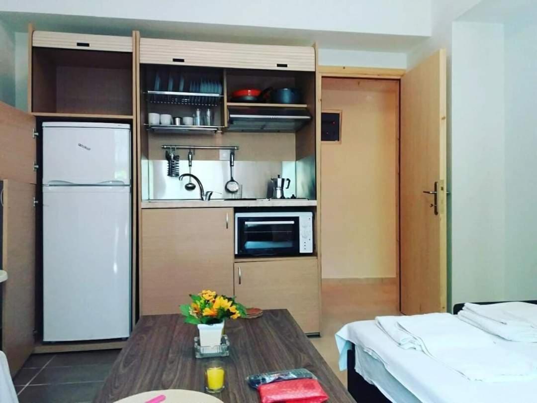 Elizabeth Hotel Kallithea  外观 照片